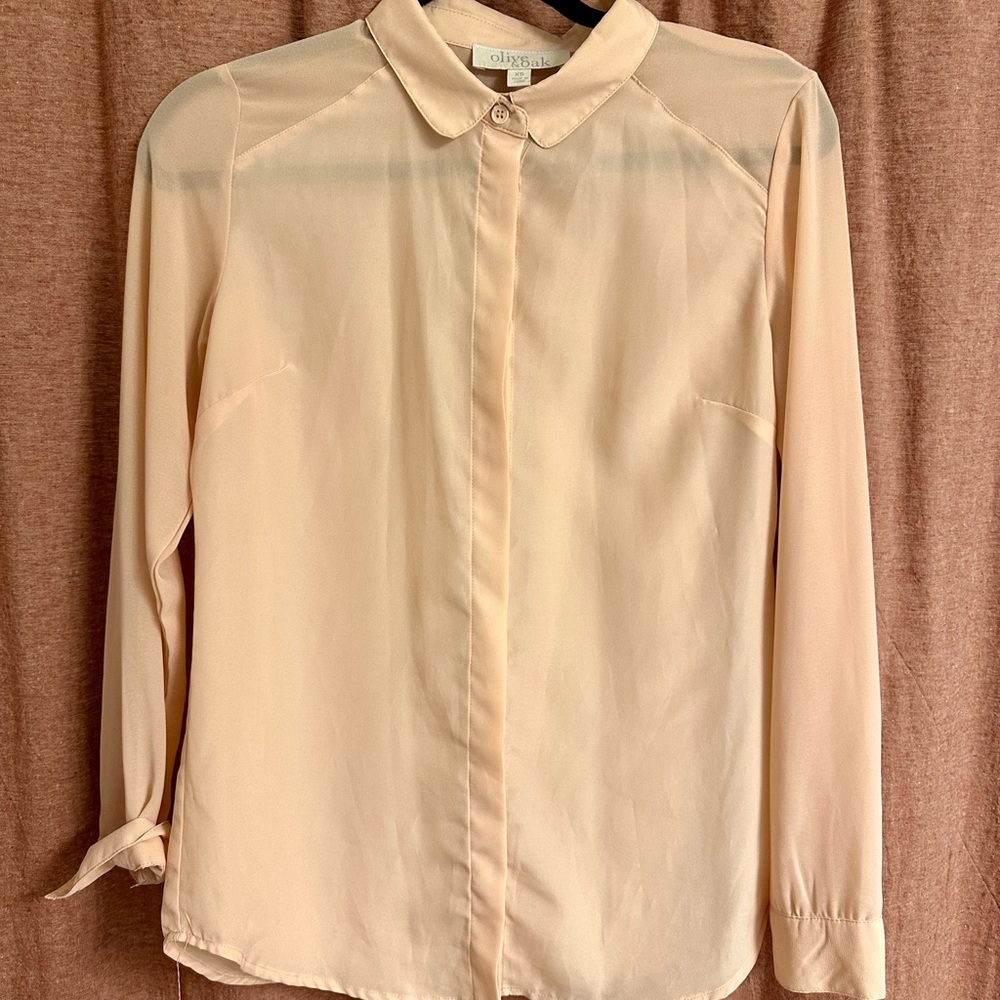 Olive & Oak Peach Button-Up Women's Top